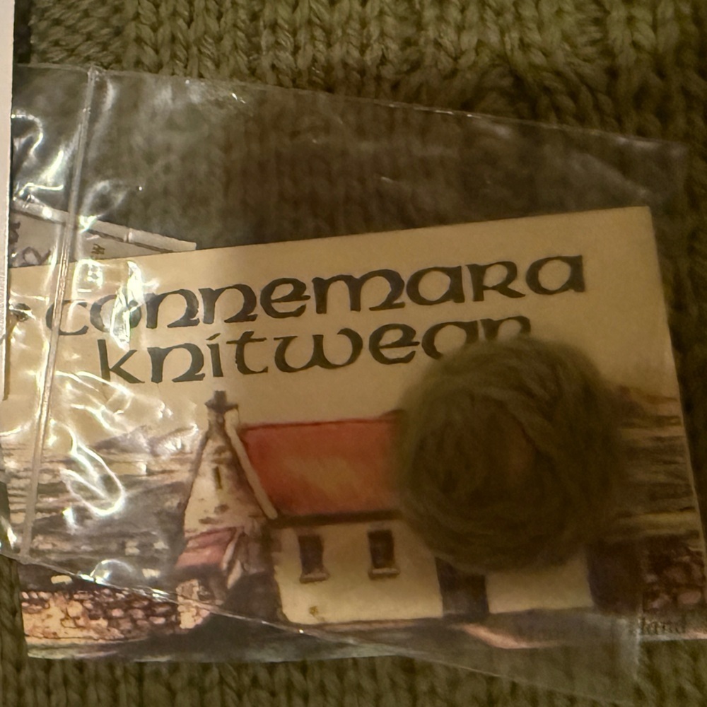 Connemara Knitwear Sweater Merino Wool Chunky Knit Fisherman Shawl Wrap New - Picture 15 of 16